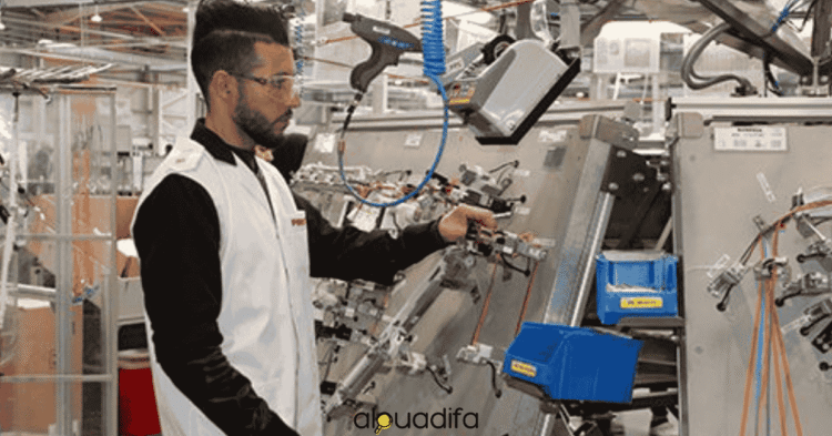 Opérateur de Câblage Automobile